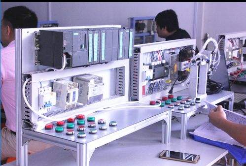 PLC培訓班培訓機構那里比較好？