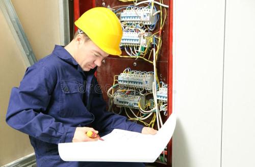 辦電工證參加初級電工培訓(xùn)班多少錢？